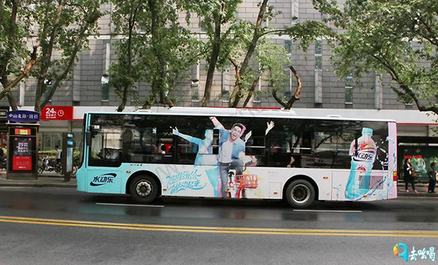 公交车广告.jpg